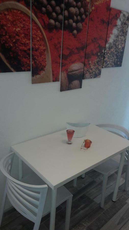 Friends 2 Apartment Peraia  Ngoại thất bức ảnh